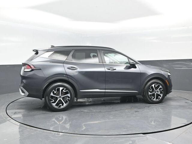 Used 2024 Kia Sportage EX w/ EX Premium Package AWD/4WD image 3