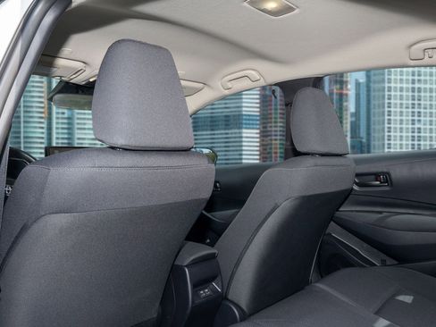 Used 2024 Toyota Corolla LE image 17