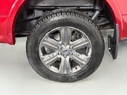 Used 2018 Ford F150 Lariat w/ Equipment Group 502A Luxury AWD/4WD image 36