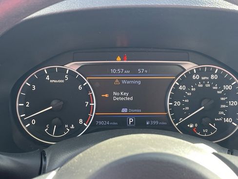 Used 2024 Nissan Altima 2.5 SV image 8