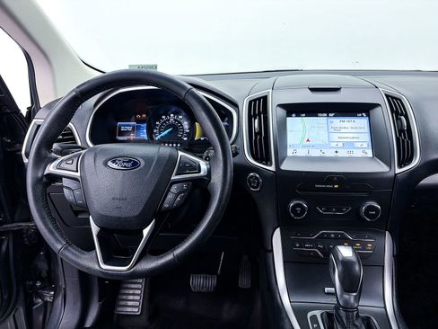 Used 2016 Ford Edge SEL w/ Equipment Group 201A FWD image 2