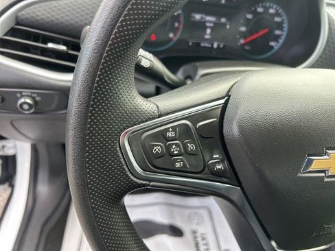 Used 2024 Chevrolet Malibu LT image 18