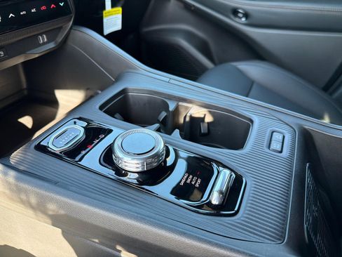 New 2026 Jeep Cherokee Limited AWD/4WD image 18