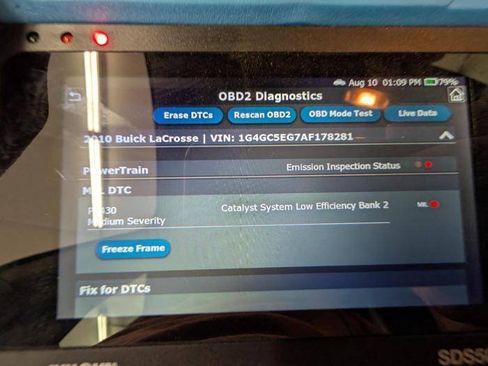 Used 2010 Buick LaCrosse CXL FWD image 39