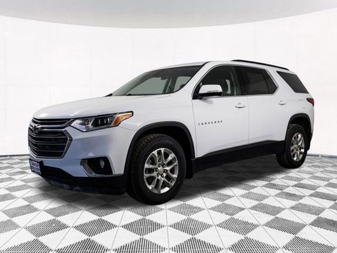 Used 2021 Chevrolet Traverse LT w/ LPO, Floor Liner Package image 10