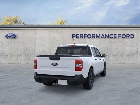 New 2025 Ford Maverick XLT image 8