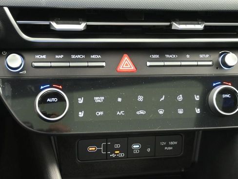 Used 2025 Hyundai Sonata Limited image 20