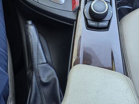 Used 2015 BMW 328i Sedan RWD image 16