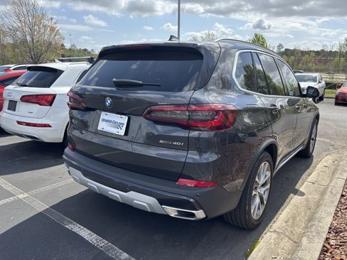 Used 2023 BMW X5 sDrive40i w/ Premium Package image 10