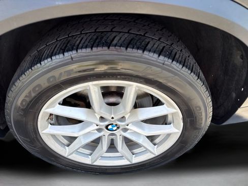 Used 2023 BMW X5 xDrive40i w/ Premium Package AWD/4WD image 36