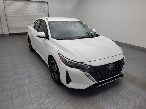 Used 2024 Nissan Sentra SV FWD image 13
