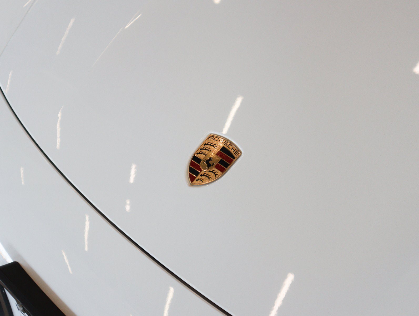 Certified 2024 Porsche Taycan RWD image 31