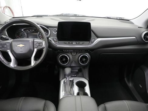 Certified 2024 Chevrolet Blazer LT w/ Sound & Technology Package AWD/4WD image 2
