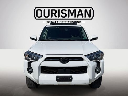 Used 2023 Toyota 4Runner SR5 Premium w/ Moonroof Package AWD/4WD image 3