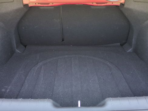 Used 2025 Hyundai Elantra Limited image 28