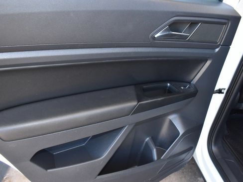 Used 2020 Volkswagen Atlas Cross Sport SE w/ Panoramic Sunroof Package AWD/4WD image 21