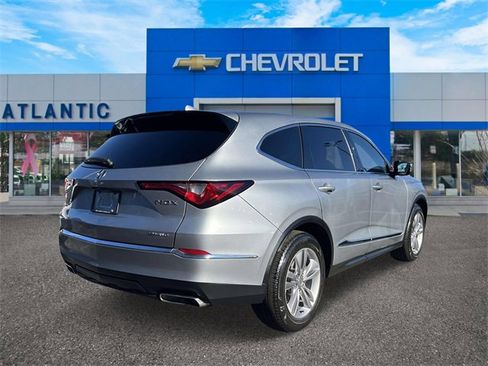 Used 2023 Acura MDX SH-AWD image 5