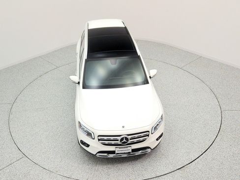 Used 2022 Mercedes-Benz GLB 250 image 24
