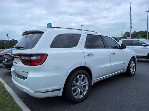 Used 2018 Dodge Durango Citadel w/ Technology Group RWD image 3