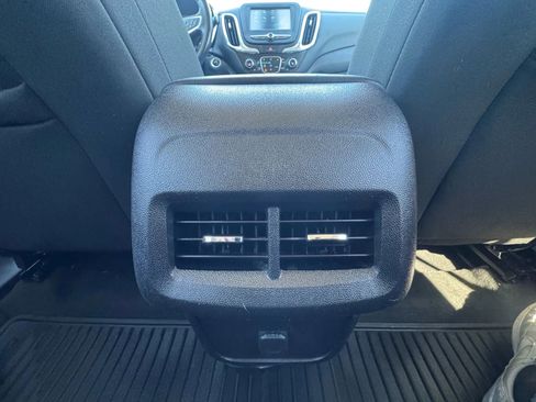 Used 2018 Chevrolet Equinox LT FWD image 63