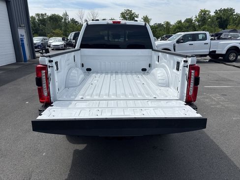 Used 2024 Ford F350 Lariat w/ Camper Package image 5