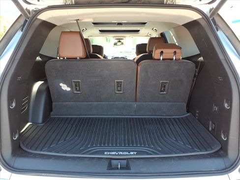 Used 2019 Chevrolet Traverse High Country AWD/4WD image 4