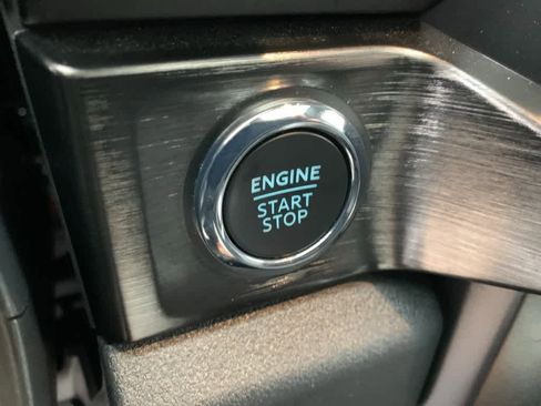 Used 2024 Ford F350 Lariat w/ Black Appearance Package image 25