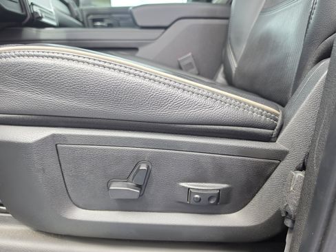 Used 2024 RAM 2500 Limited AWD/4WD image 14