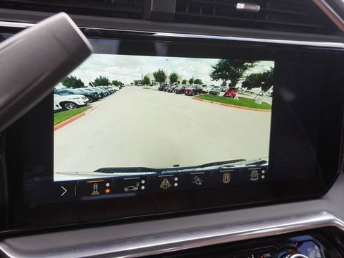 Used 2024 GMC Sierra 2500 Denali Ultimate AWD/4WD image 25