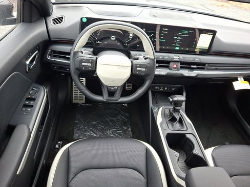 New 2025 Kia K4 GT-Line Turbo image 7