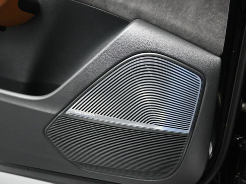 Used 2022 Audi RS Q8 AWD/4WD image 17