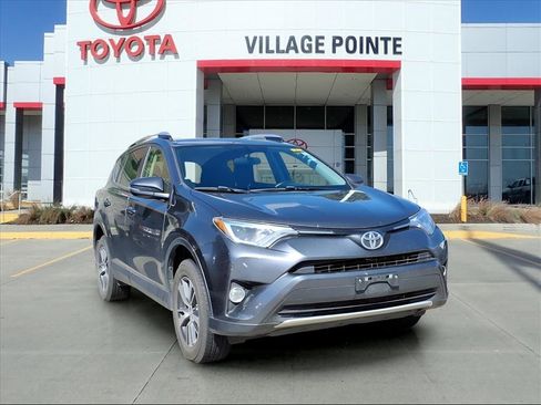Certified 2016 Toyota RAV4 XLE image 3