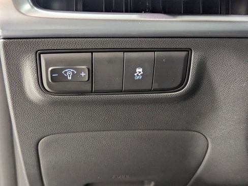 Certified 2025 Hyundai Tucson SE FWD image 14