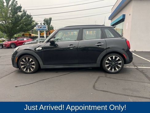 Used 2019 MINI Cooper S FWD image 4