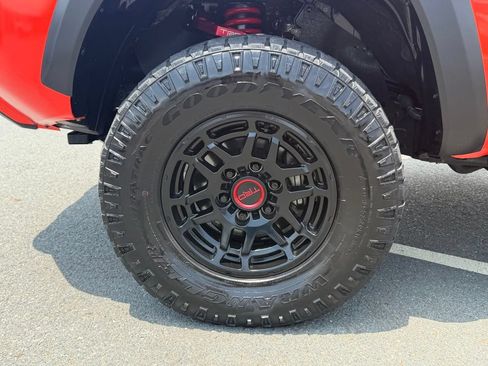 Used 2023 Toyota Tacoma TRD Pro AWD/4WD image 10