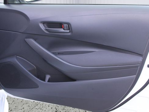 Certified 2024 Toyota Corolla LE image 34