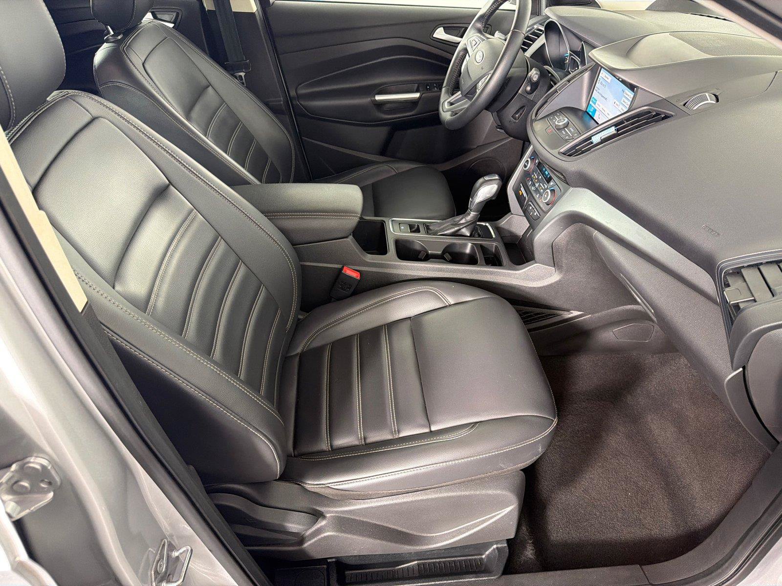 Used 2019 Ford Escape SEL AWD/4WD image 13