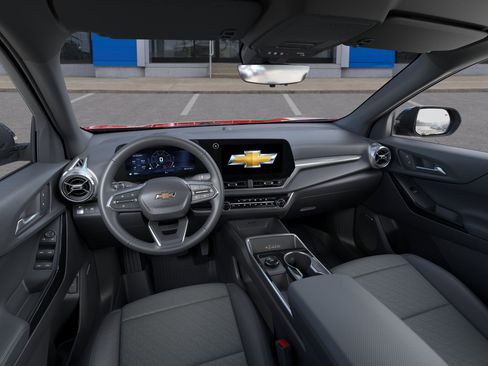 New 2026 Chevrolet Equinox LT w/ Convenience Package II FWD image 15