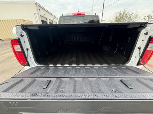 Used 2024 GMC Canyon AT4X image 4