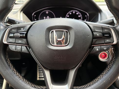 Used 2022 Honda Accord Sport image 12