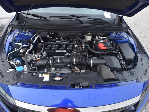 Used 2019 Honda Accord Sport image 19