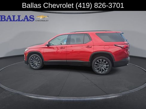 Certified 2023 Chevrolet Traverse RS w/ LPO, Floor Liner Package image 6