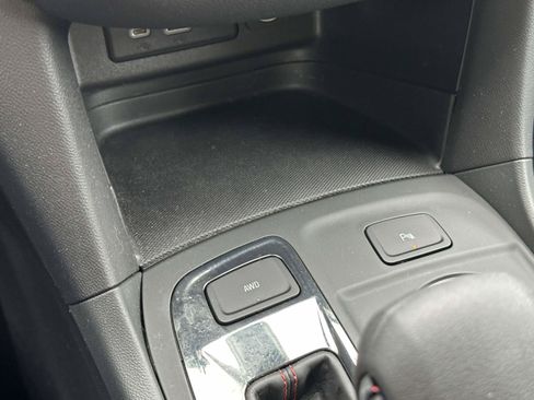 Certified 2024 Chevrolet Equinox RS w/ RS Leather Package AWD/4WD image 27