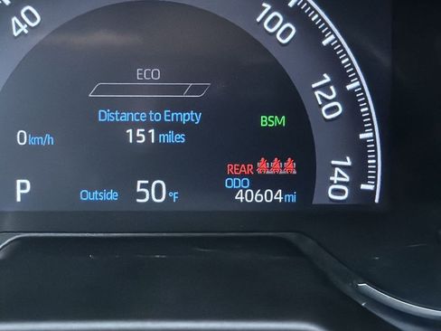 Certified 2023 Toyota RAV4 LE AWD/4WD image 10