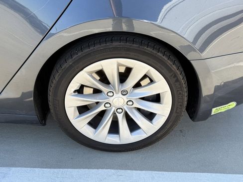 Used 2017 Tesla Model S AWD image 7