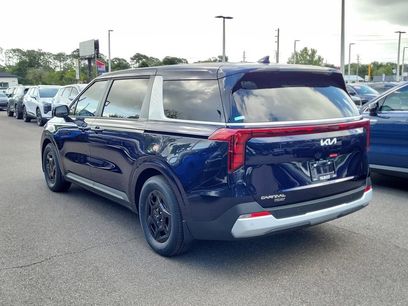 New 2026 Kia Carnival