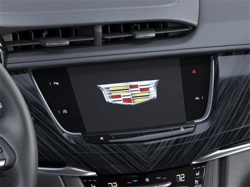 New 2025 Cadillac XT6 Premium Luxury w/ LPO, Floor Liner Package image 20