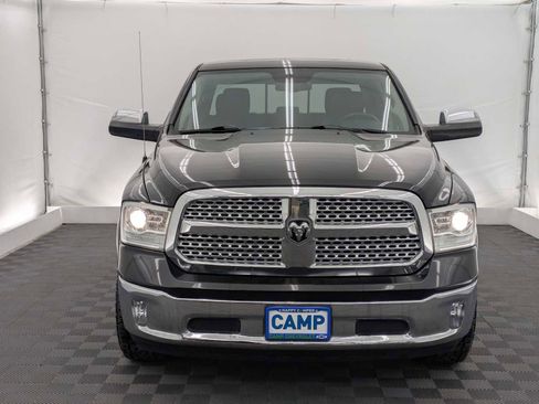 Used 2015 RAM 1500 Laramie image 9