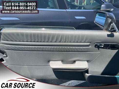 Used 1989 Mercedes-Benz 560 SL image 17