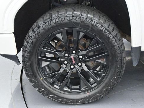 Used 2020 GMC Sierra 1500 Denali w/ Denali Ultimate Package AWD/4WD image 38